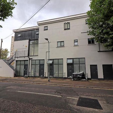 Stylish & Modern Apartment - Southend Stays Extérieur photo